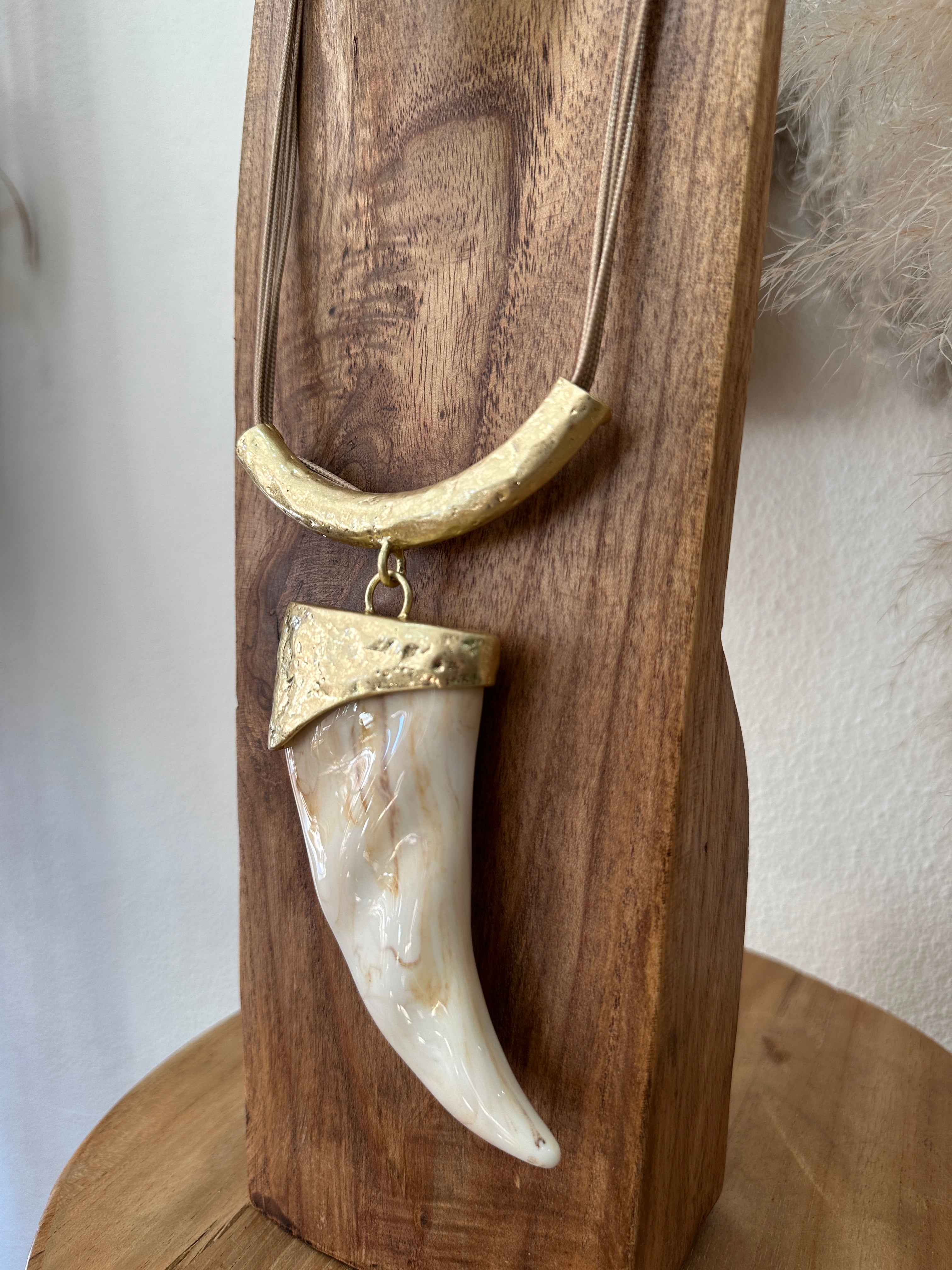 Colar ajustável ANUKET