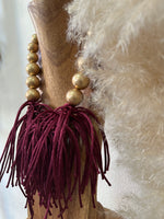 Load image in the gallery viewer,Colar curto NILO
