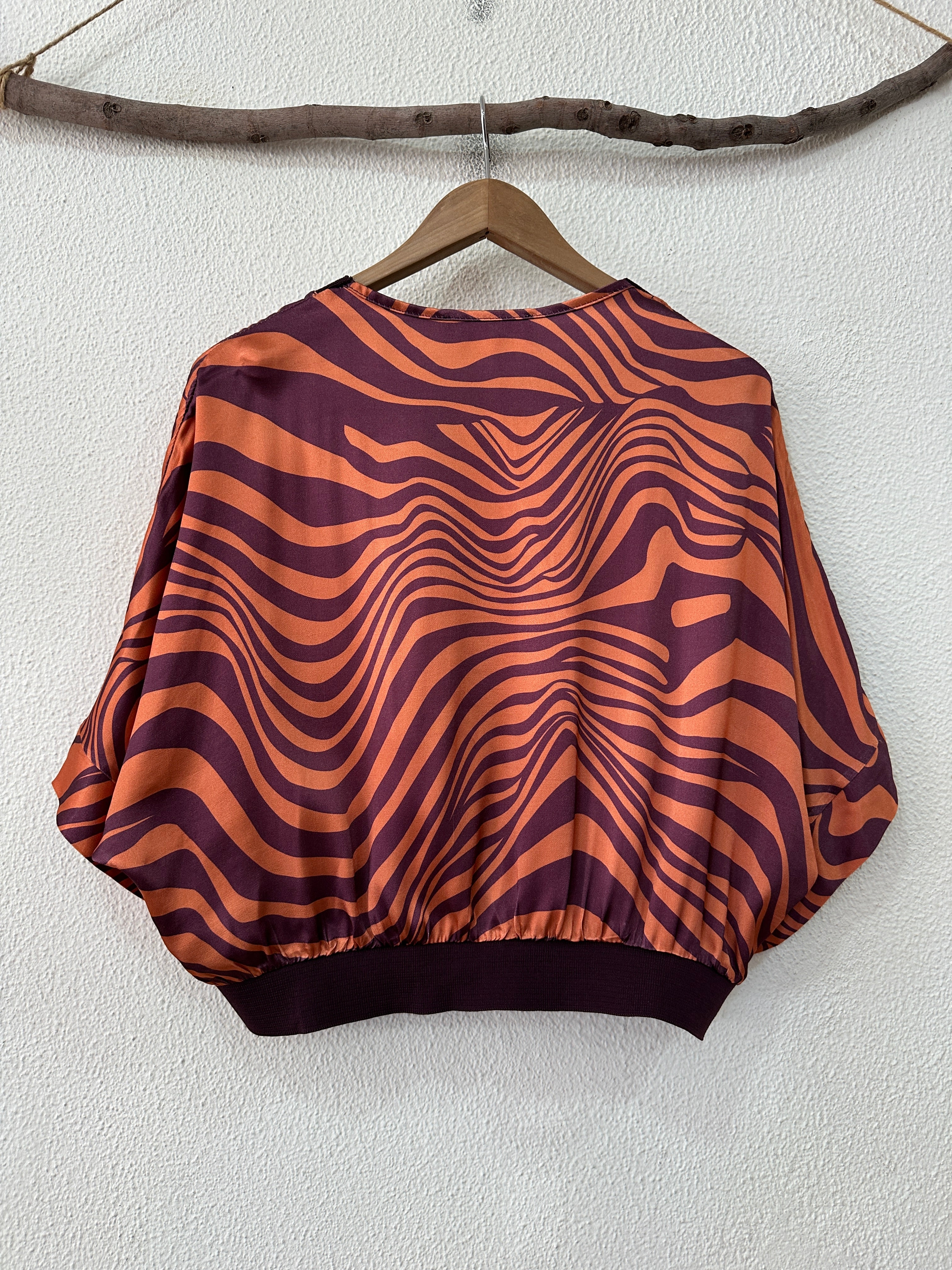 Casaco acetinado MIZUKI