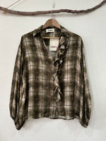 Load image in the gallery viewer,Camisa c/folho IRISH
