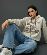 Load image in the gallery viewer,Camisola c/carapuço SWEETY
