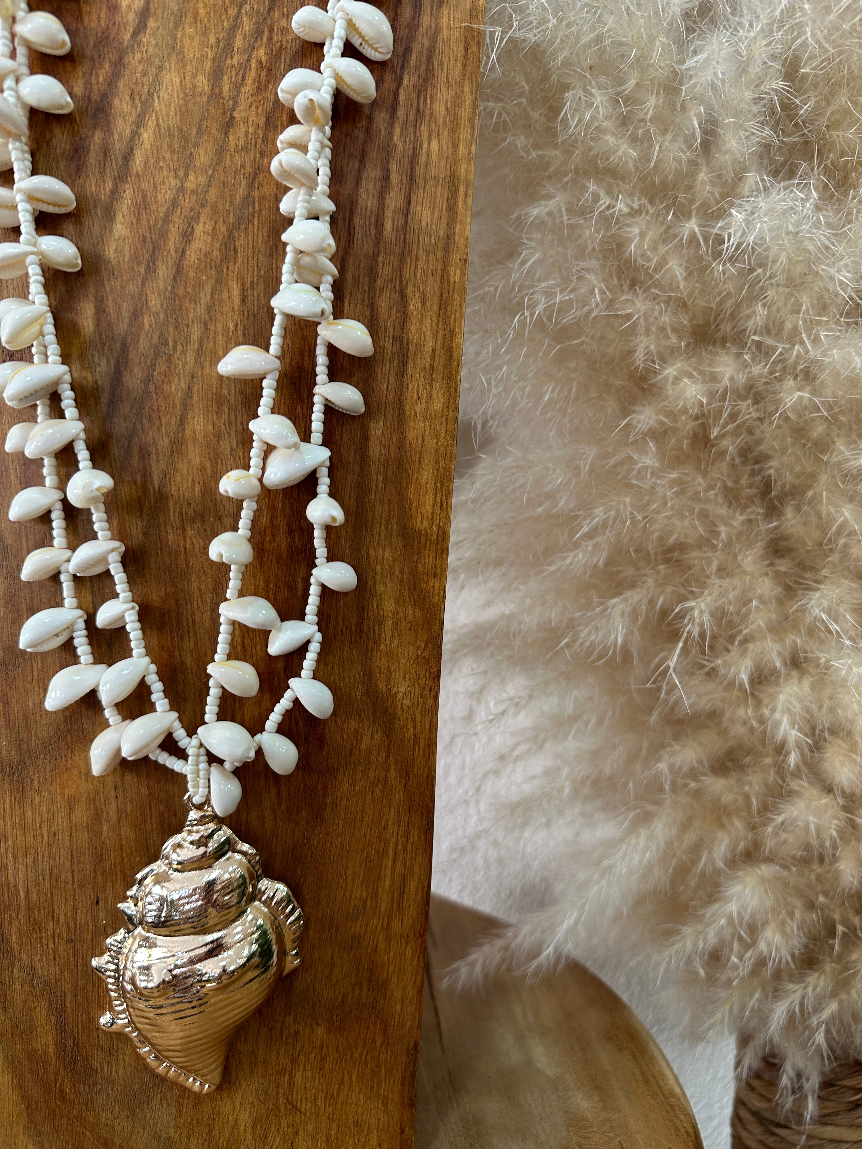 Colar comprido c/búzios CASCAIS