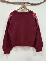 Load image in the gallery viewer,Camisola de malha bordada GARDEN
