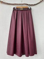 Load image in the gallery viewer,Saia em ecopele c/bolsos BRUNI
