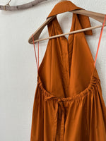 Carregar imagem no visualizador da galeria, Vestido decote em halter HONEY
