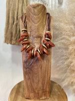 Load image in the gallery viewer,Colar curto ANAÍSA
