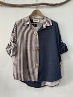 Load image in the gallery viewer,Camisa oversize c/pregadeiras amovíveis LEONA
