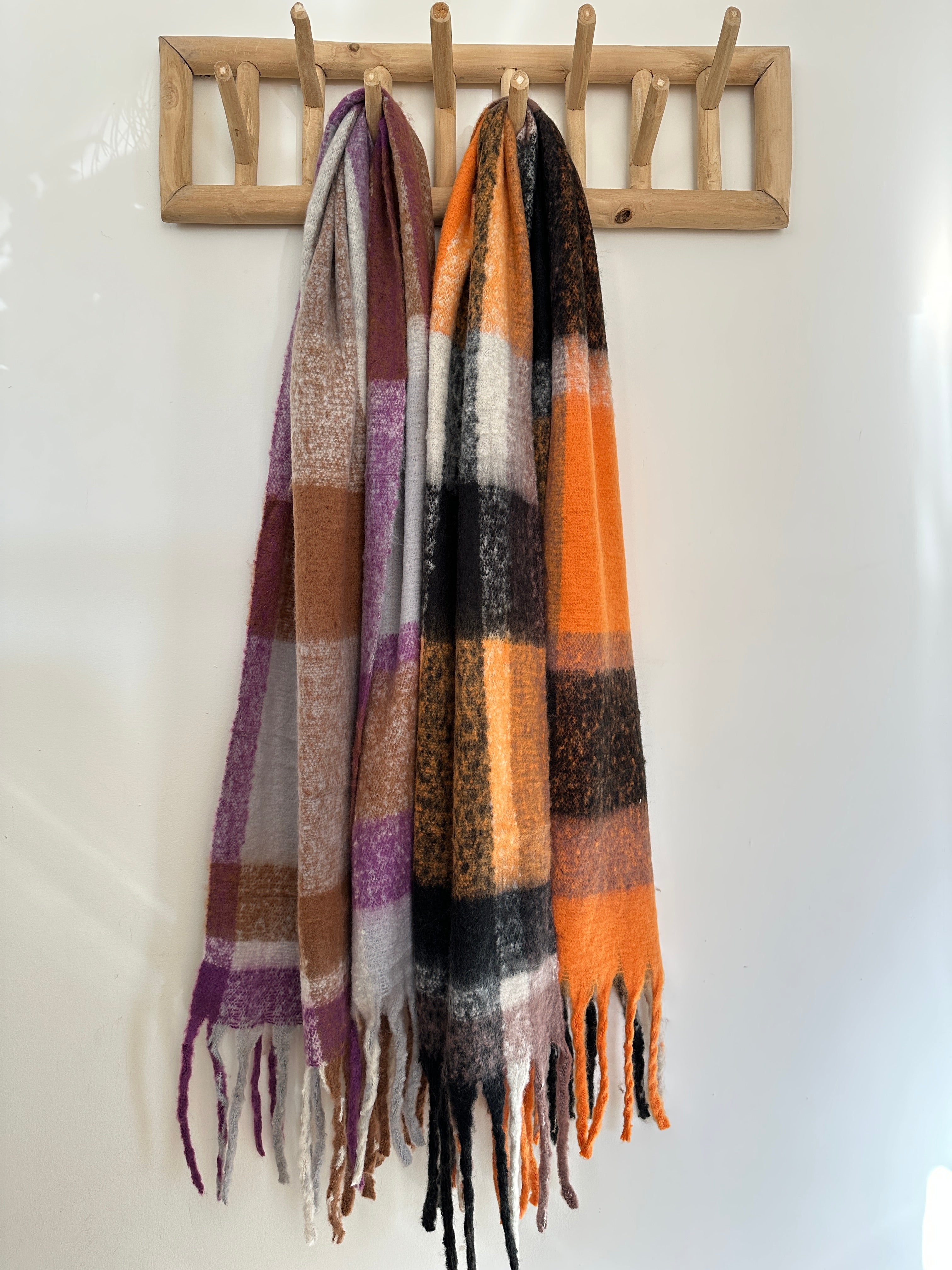 Cachecol c/franjas AUTUMN