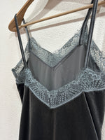 Carica l&#39;immagine nel visualizzatore della galleria,Túnica em veludo c/renda MOONLIGHT
