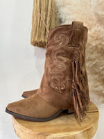 Load image in the gallery viewer,Botas texanas bordadas ARIZONA
