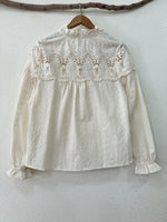 Carregar imagem no visualizador da galeria, Camisa bordada CHARLOTTE
