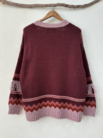 Load image in the gallery viewer,Casaco de malha c/ detalhe de franjas GIFT
