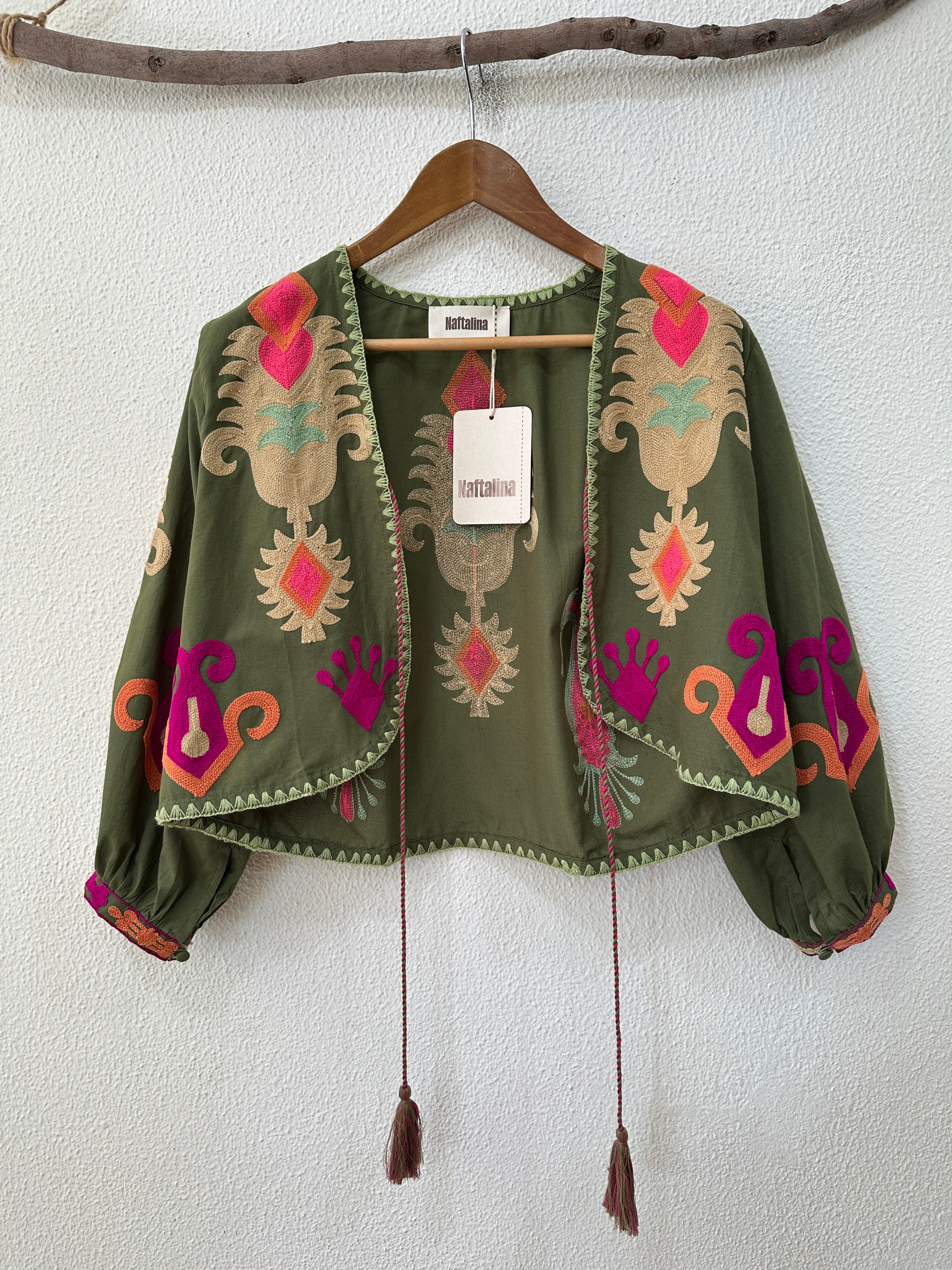 Casaco bordado NAZLI