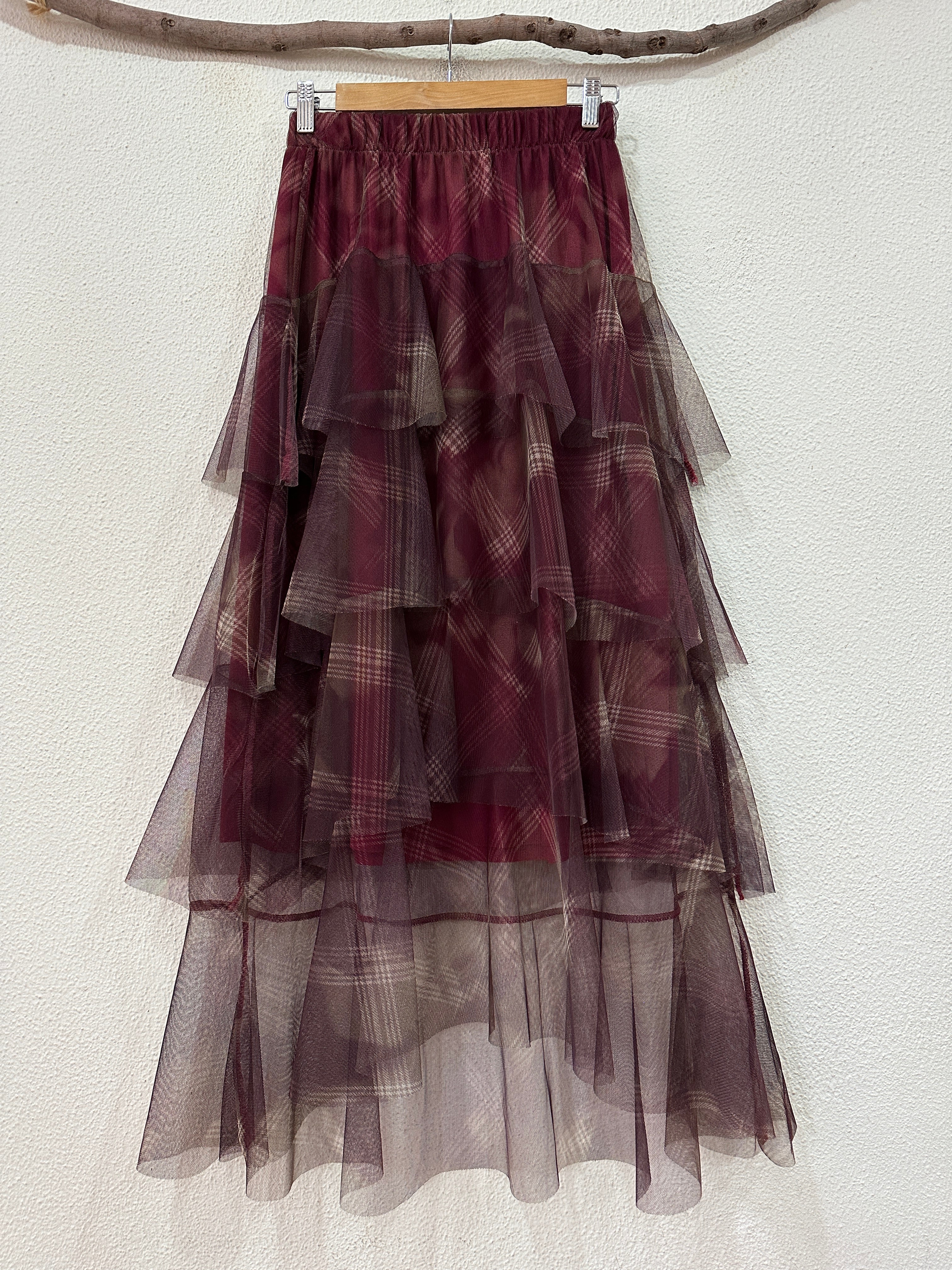 Saia em tule c/ folhos BOSTON