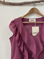 Load image in the gallery viewer,Top de algodão c/ folhos TORI
