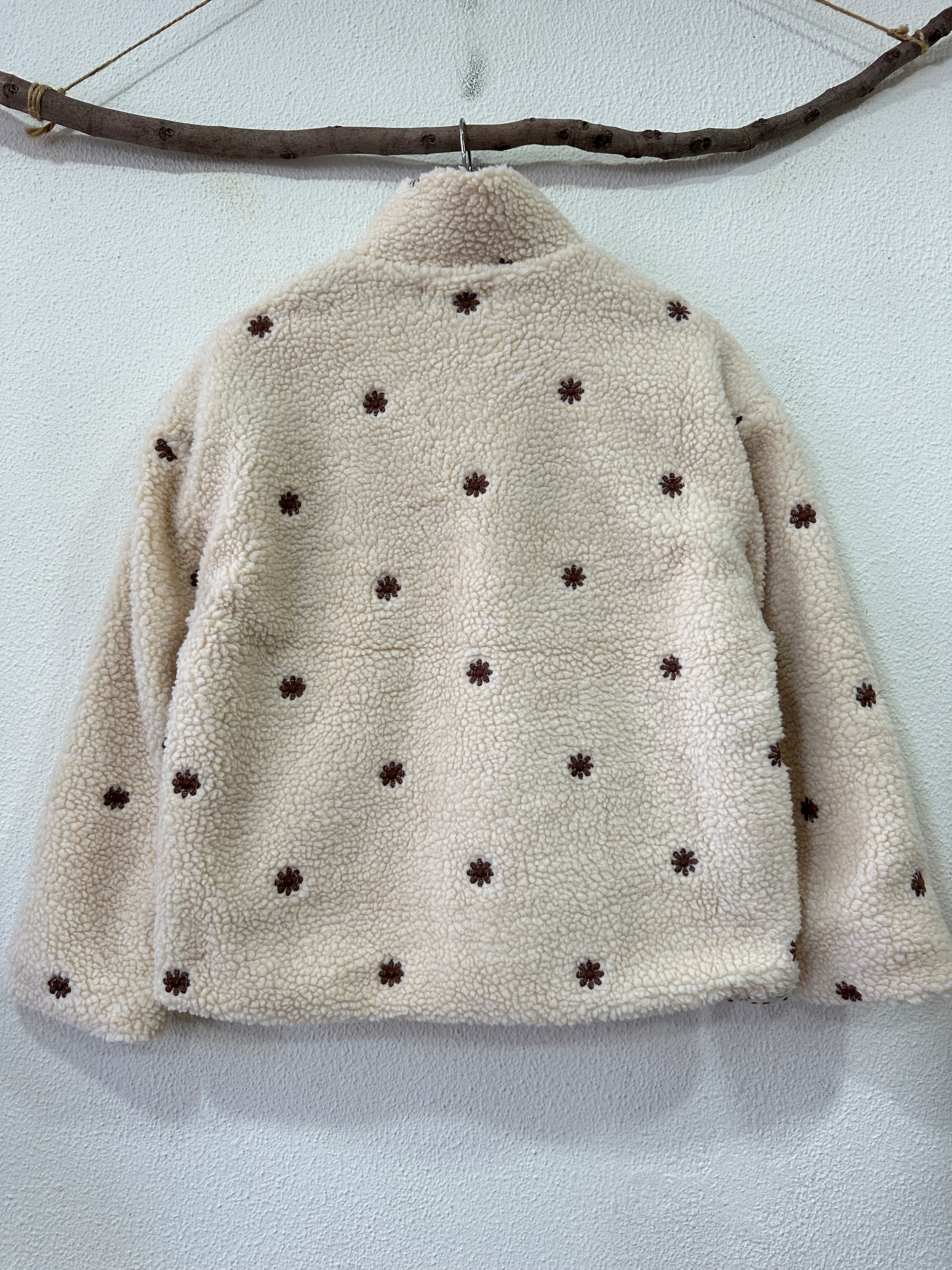 Casaco polar reversível c/ bordados LIVELY