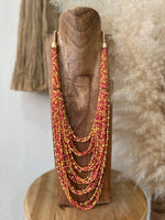 Carregar imagem no visualizador da galeria, Colar multivoltas em missangas LOREDANA
