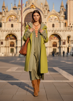 Load image in the gallery viewer,Sobretudo em fazenda c/ bolsos EDINBURGH
