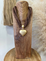 Load image in the gallery viewer,Colar curto OPHÉLIE
