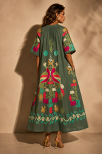 Carregar imagem no visualizador da galeria, Vestido-camiseiro bordado c/ bolsos MANTRA
