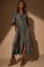 Carica l'immagine nel visualizzatore della galleria,Vestido camiseiro bordado c/ bolsos VARZEA
