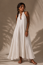 Carregar imagem no visualizador da galeria, Vestido fluido c/ decote em halter ARTEMIS
