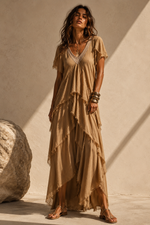 Load image in the gallery viewer,Vestido c/ folhos em seda e lantejoulas SAHARA
