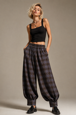 Load image in the gallery viewer,Calças bombachas c/ bolsos PRINCETON
