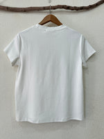 Load image in the gallery viewer,T-shirt bordada I&#39;M SPECIAL
