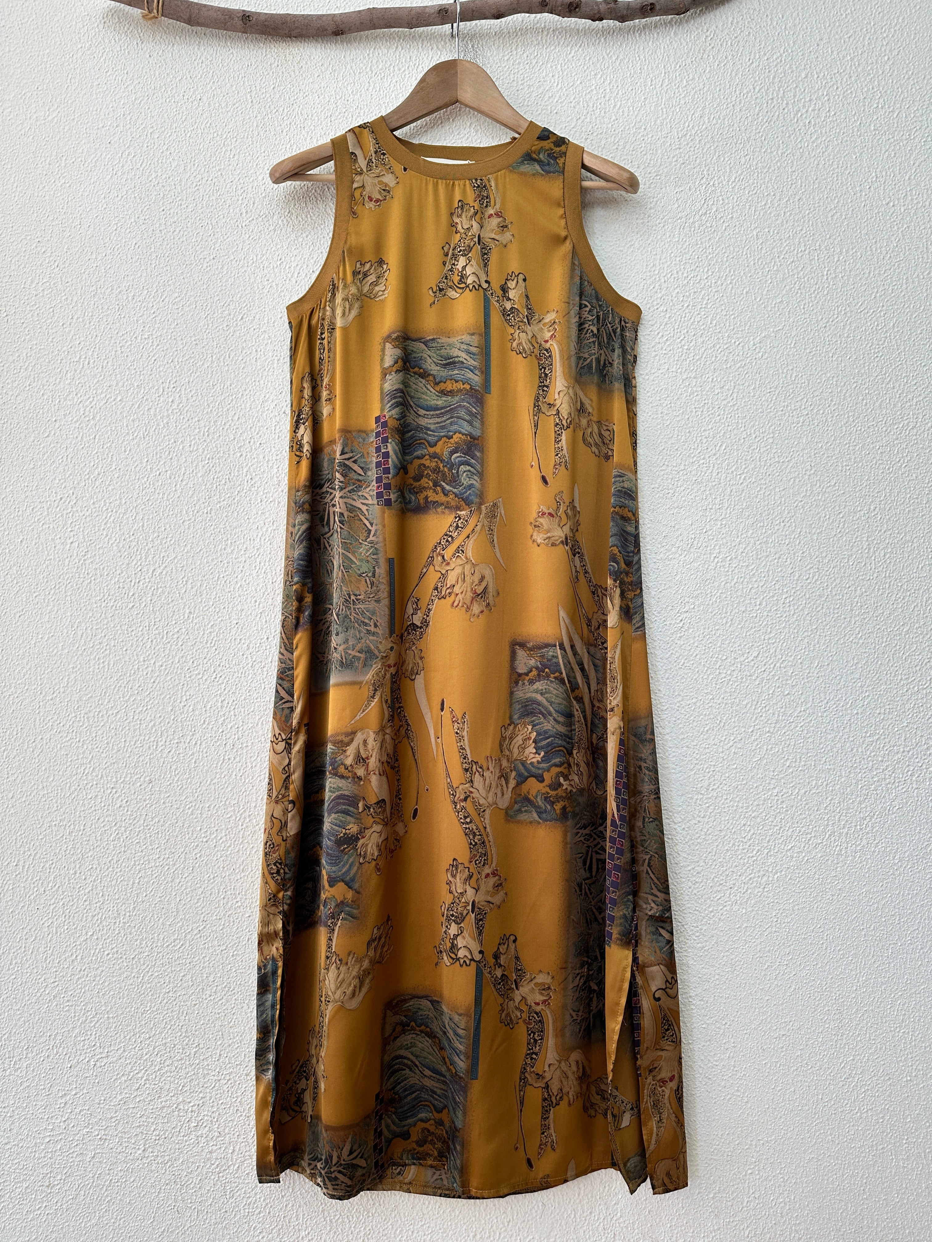 Vestido acetinado LUMINOUS