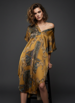 Load image in the gallery viewer,Vestido-tunisina acetinado LUMINOUS
