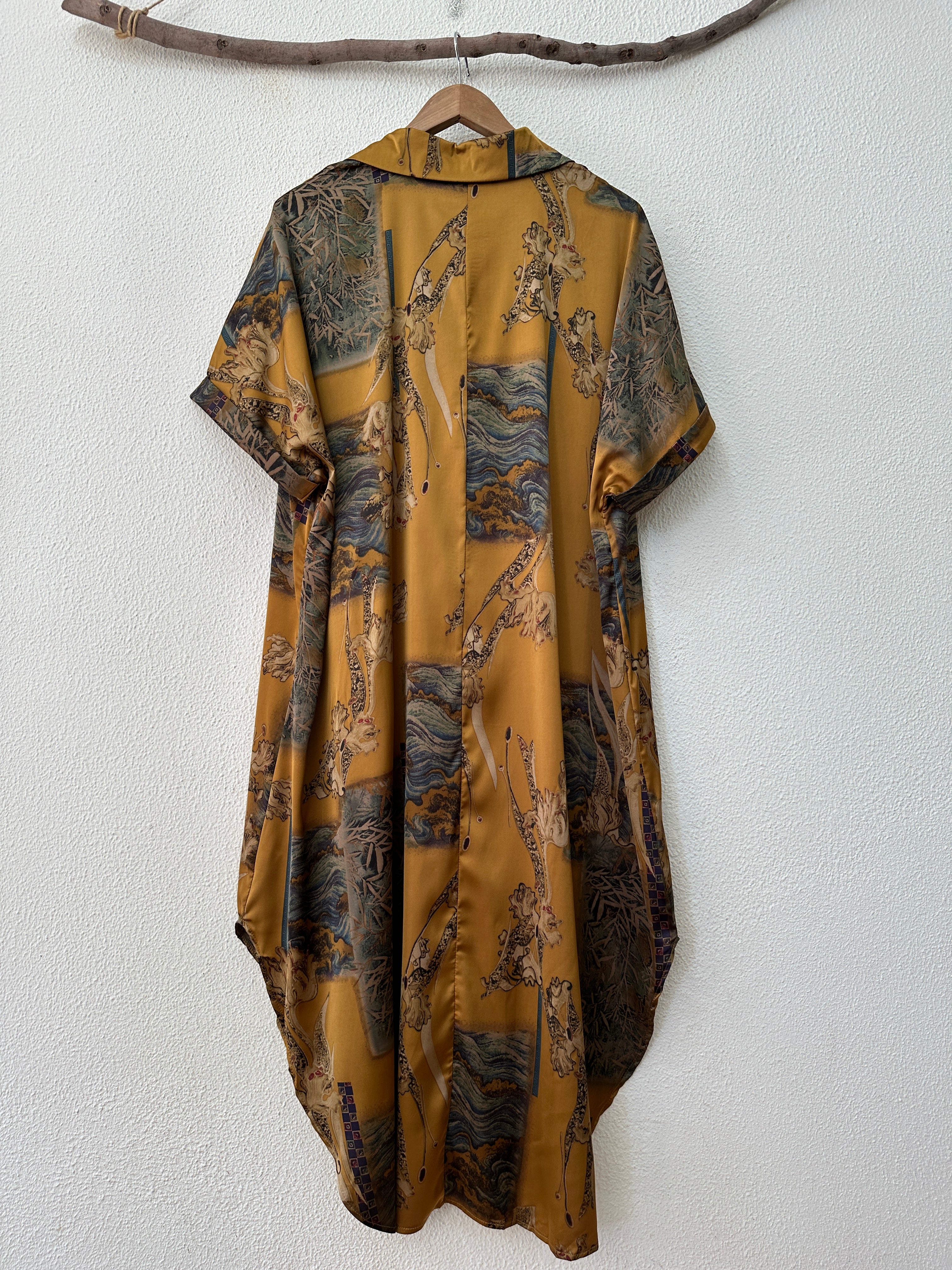 Vestido-tunisina acetinado LUMINOUS