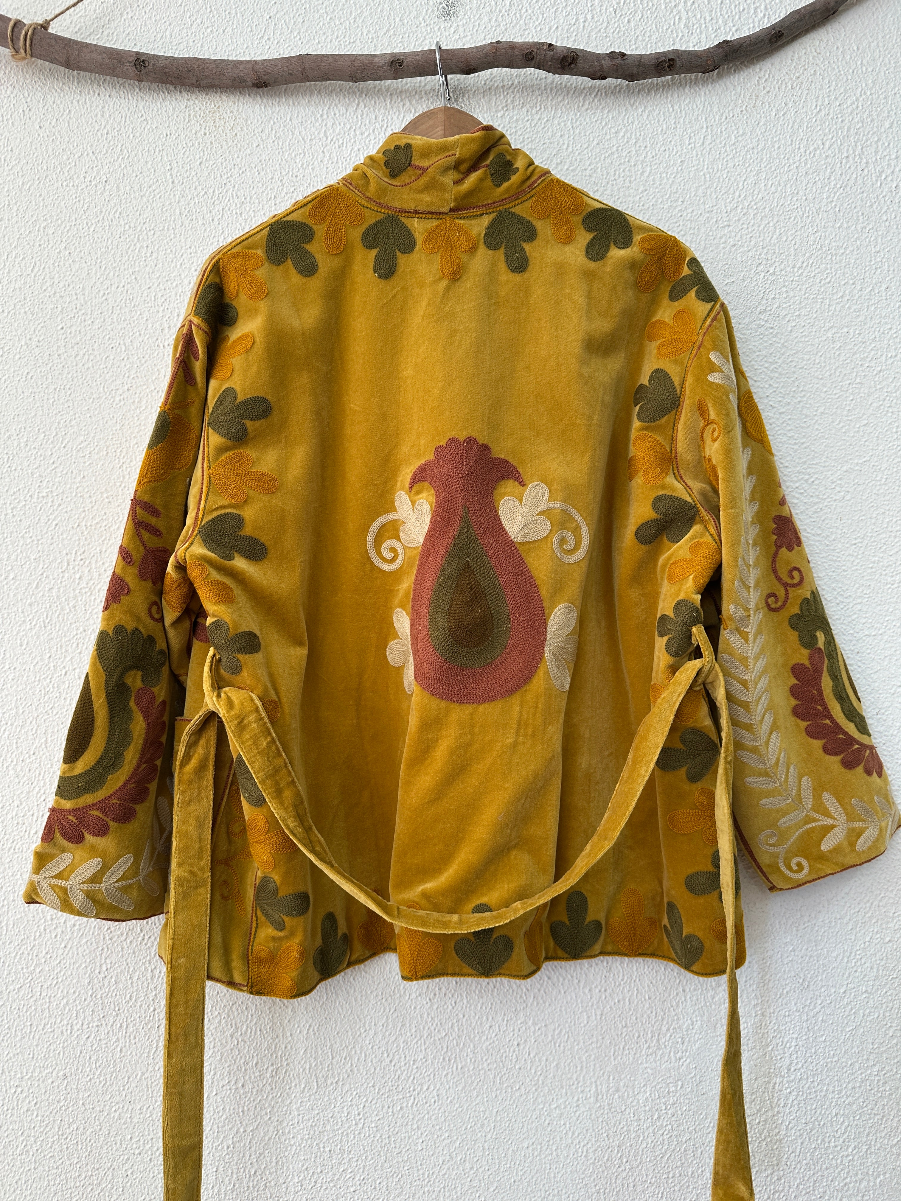 Kimono em veludo bordado AISHA