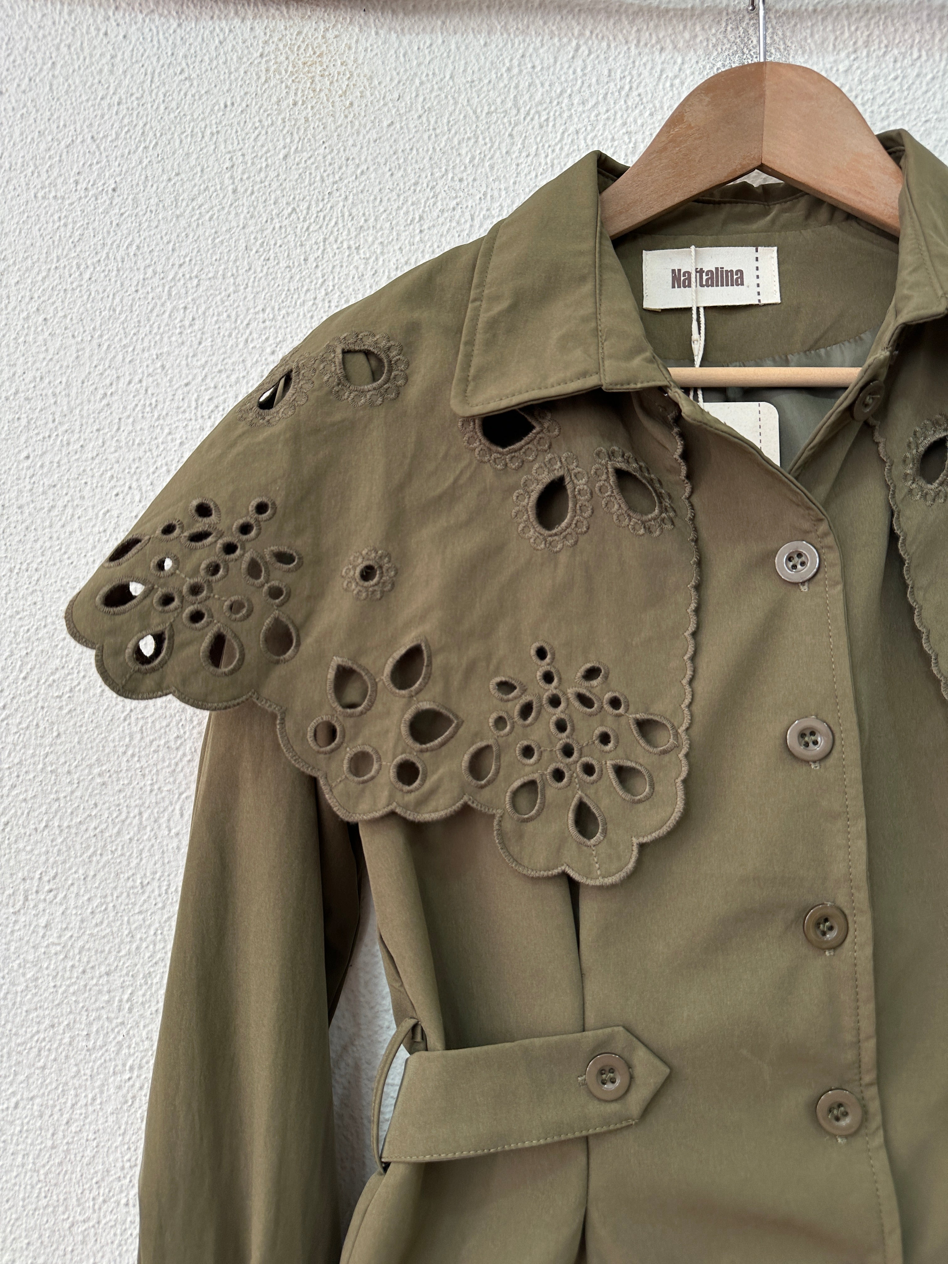 Trench coat c/ folho bordado amovível BEATRICE