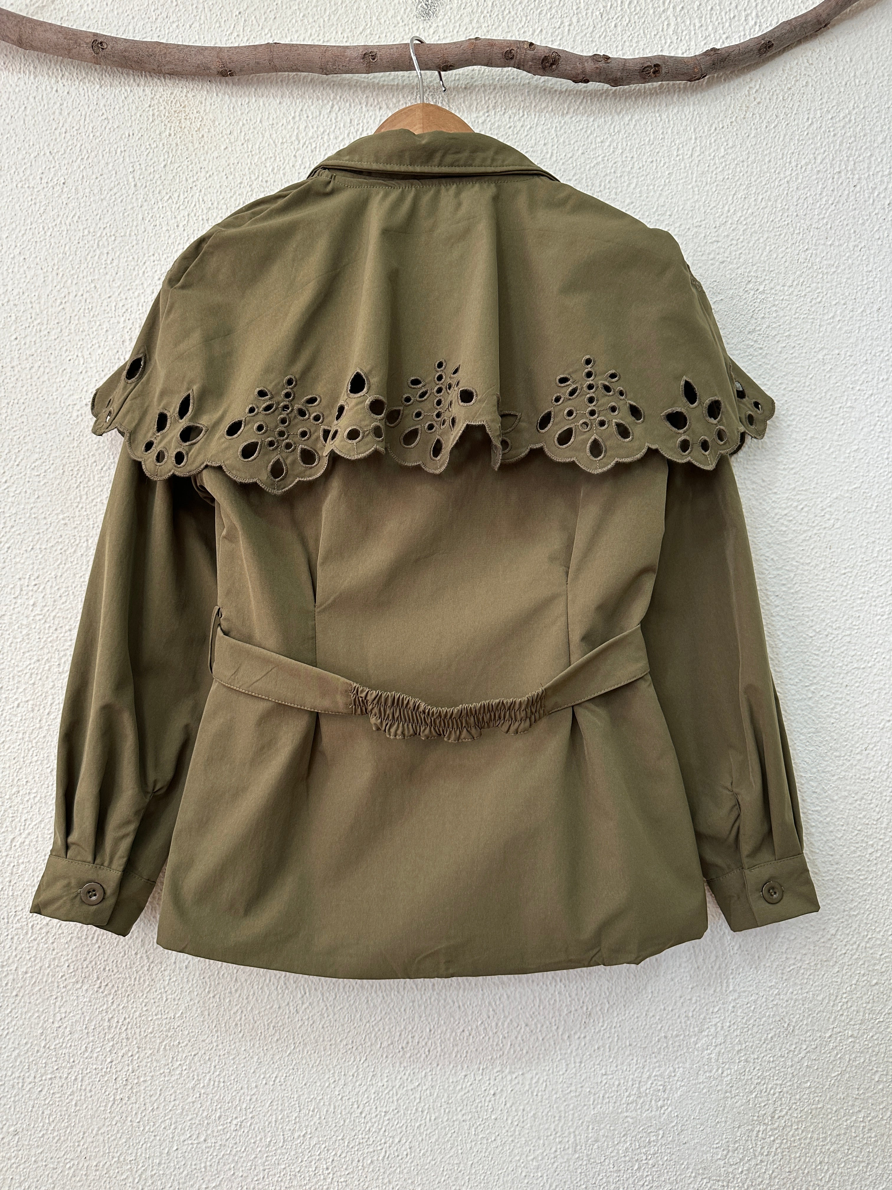 Trench coat c/ folho bordado amovível BEATRICE