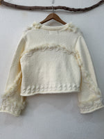 Load image in the gallery viewer,Casaco de malha c/ aplicações PEARLS
