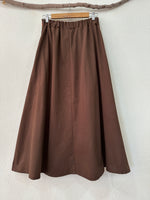 Carregar imagem no visualizador da galeria, Saia em sarja bordada TIPY
