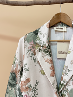 Chargez l'image dans la visionneuse de la galerie,Blazer floral detalhe colarinho
