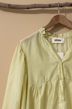 Carica l'immagine nel visualizzatore della galleria,Blusa cabide detalhe
