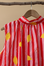 Cargue la imagen en el visor de la galería,Blusa cabide detalhe
