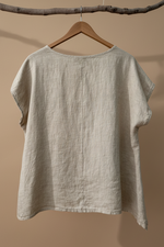 Carregar imagem no visualizador da galeria, Blusa costas - fundo estúdio
