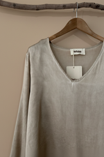 Cargue la imagen en el visor de la galería,Blusa detalhe decote
