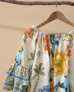 Carregar imagem no visualizador da galeria, Blusa floral detalhe
