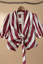 Carregar imagem no visualizador da galeria, Blusa Riscas - Detalhe
