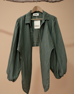 Cargue la imagen en el visor de la galería,Blusa verde aberta
