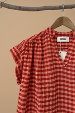 Carregar imagem no visualizador da galeria, Blusa vichy detalhe
