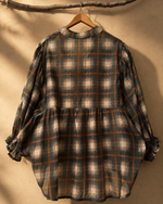Carica l'immagine nel visualizzatore della galleria,Blusa xadrez castanho — costas
