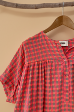 Chargez l'image dans la visionneuse de la galerie,Blusa xadrez detalhe
