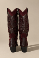 Cargue la imagen en el visor de la galería,Botas western de frente
