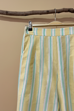 Cargue la imagen en el visor de la galería,Calças amarelas - detalhe cintura
